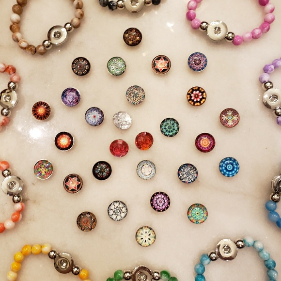 Interchangeable button beads and bracelets. - Picture 7 of 8